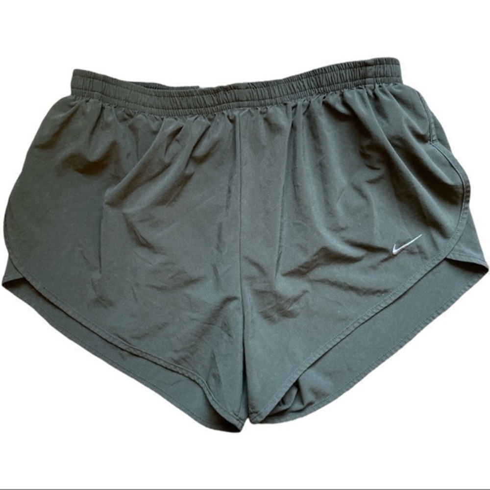 Nike running shorts no size see measurements with drawstring and key pocket